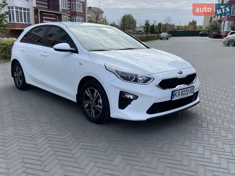 Хетчбек Kia Ceed 2019 в Києві фото 29 Хетчбек Kia Ceed 2019 в Києві