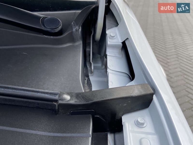 Хетчбек Kia Ceed 2019 в Києві фото 33 Хетчбек Kia Ceed 2019 в Києві