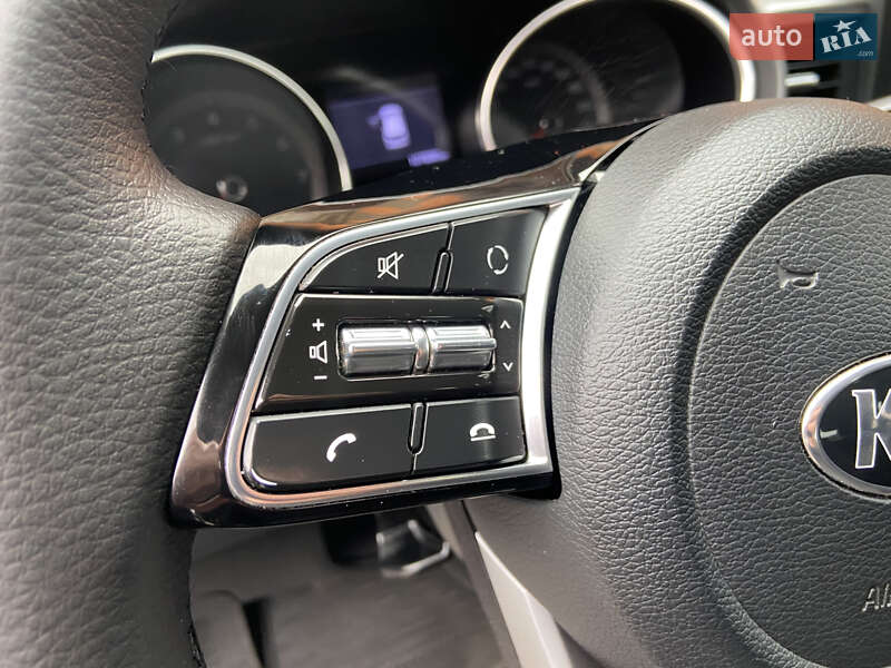 Хетчбек Kia Ceed 2019 в Києві фото 46 Хетчбек Kia Ceed 2019 в Києві