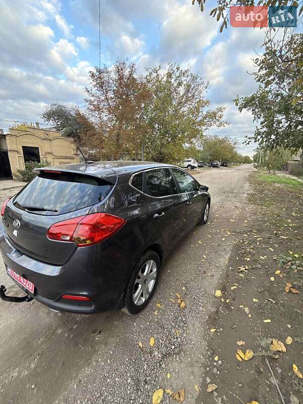 Хэтчбек Kia Ceed 2012 в Белгороде-Днестровском фото 7 Хэтчбек Kia Ceed 2012 в Белгороде-Днестровском
