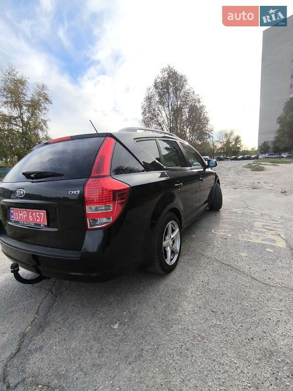 Універсал Kia Ceed 2012 в Запоріжжі