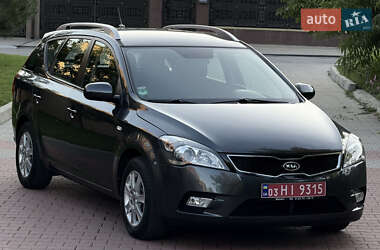 Универсал Kia Ceed 2012 в 