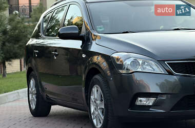 Универсал Kia Ceed 2012 в 