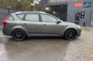 Універсал Kia Ceed 2011 в  фото 7 Універсал Kia Ceed 2011 в