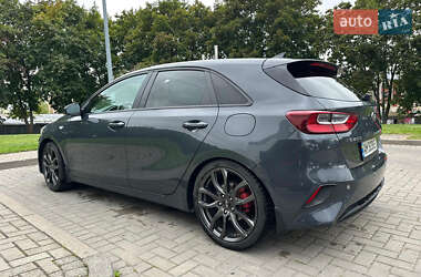 Хетчбек Kia Ceed 2019 в  фото 2 Хетчбек Kia Ceed 2019 в