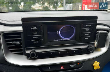 Хетчбек Kia Ceed 2019 в  фото 17 Хетчбек Kia Ceed 2019 в