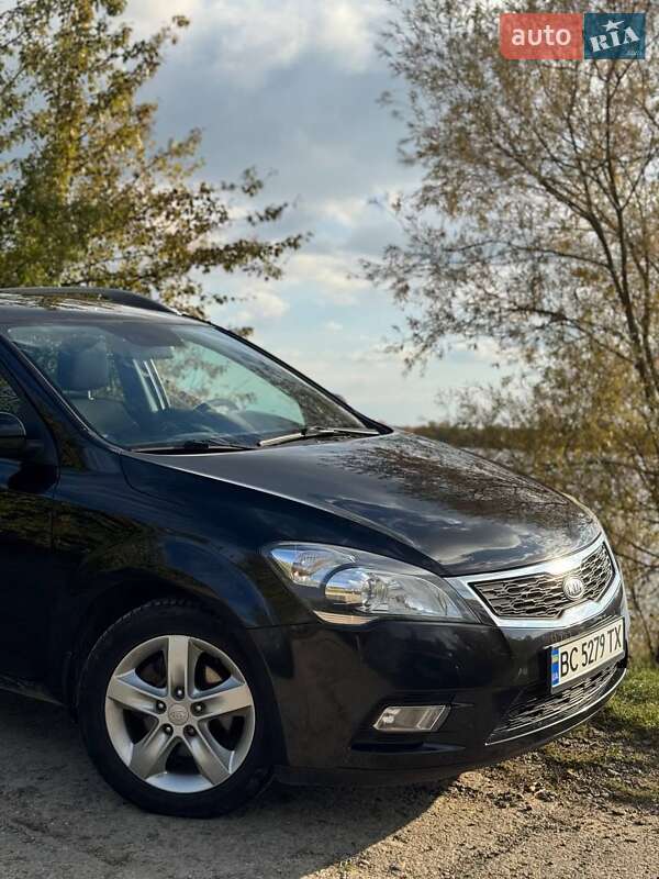 Универсал Kia Ceed 2011 в Новом Роздоле фото 32 Универсал Kia Ceed 2011 в Новом Роздоле