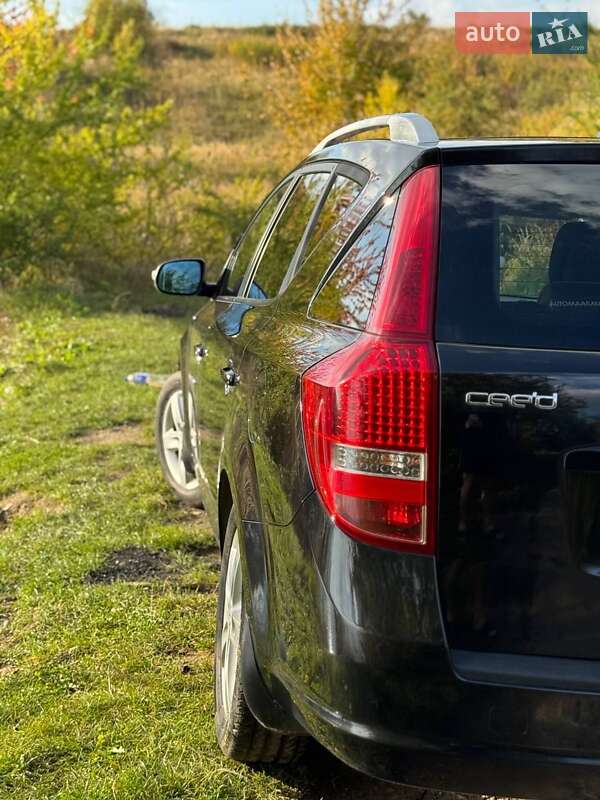 Универсал Kia Ceed 2011 в Новом Роздоле фото 38 Универсал Kia Ceed 2011 в Новом Роздоле