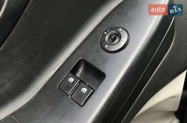 Хэтчбек Kia Ceed 2008 в 