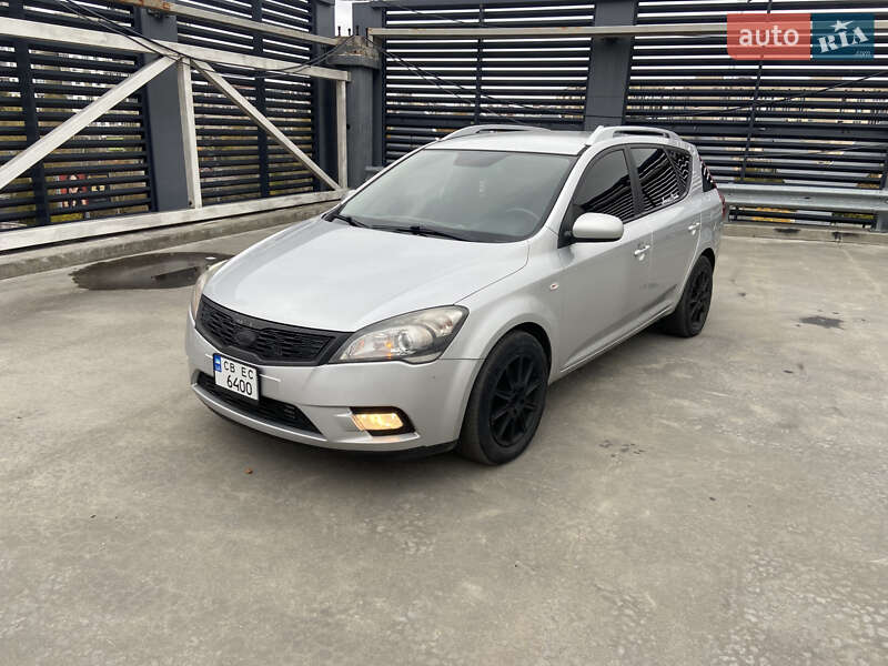 Універсал Kia Ceed 2010 в Києві фото 2 Універсал Kia Ceed 2010 в Києві