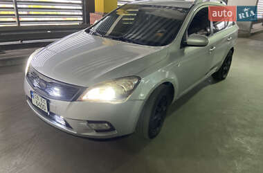 Универсал Kia Ceed 2010 в 
