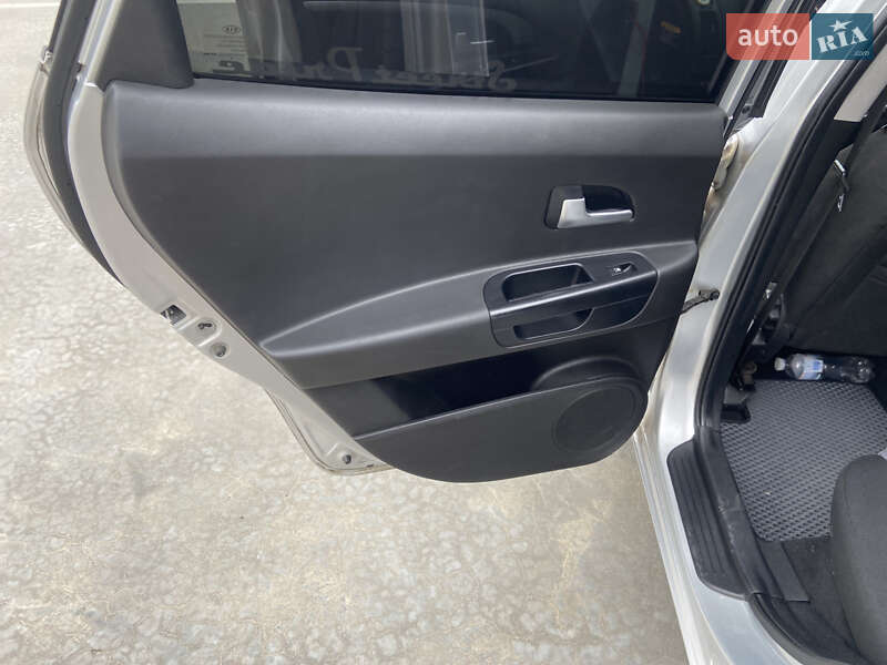 Універсал Kia Ceed 2010 в Києві фото 25 Універсал Kia Ceed 2010 в Києві