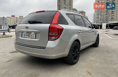 Универсал Kia Ceed 2010 в 