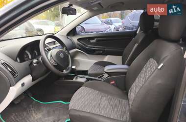 Хэтчбек Kia Ceed 2008 в 