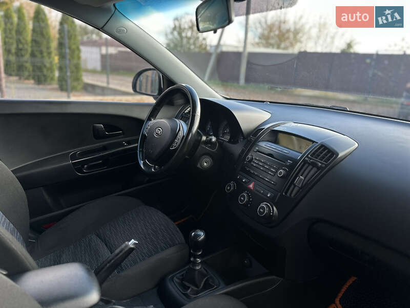 Універсал Kia Ceed 2009 в Вінниці