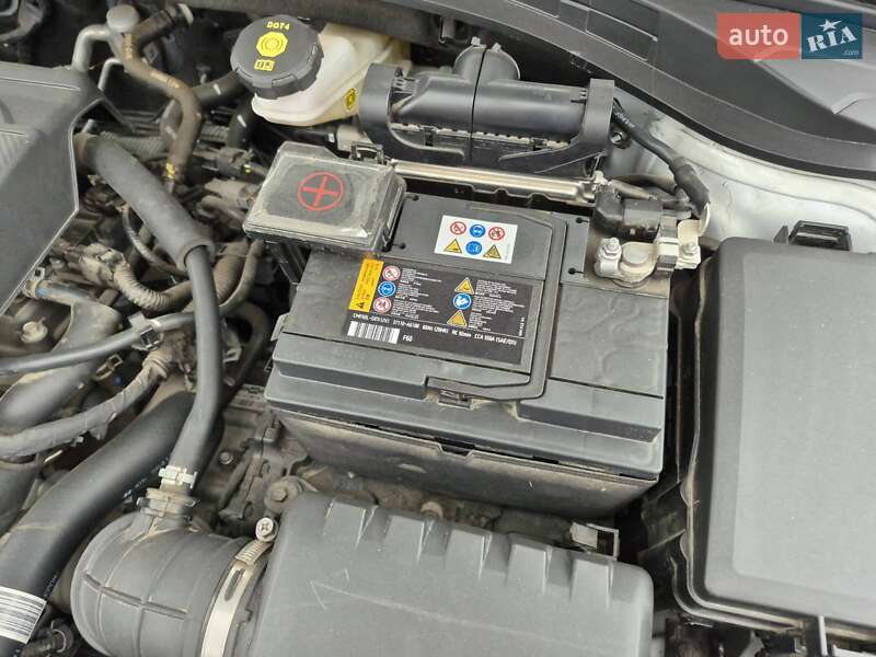 Хетчбек Kia Ceed 2023 в Києві фото 20 Хетчбек Kia Ceed 2023 в Києві