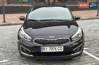 Хэтчбек Kia Ceed 2017 в 
