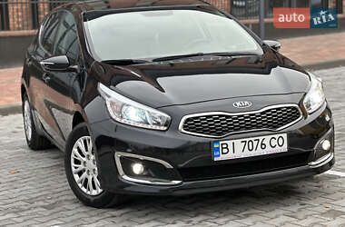 Хэтчбек Kia Ceed 2017 в 