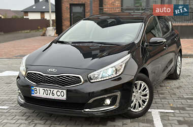Хэтчбек Kia Ceed 2017 в 