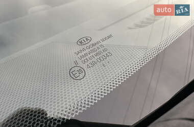 Хэтчбек Kia Ceed 2017 в 