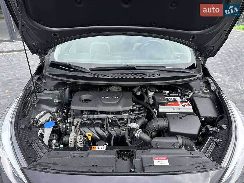 Хэтчбек Kia Ceed 2017 в Виннице
