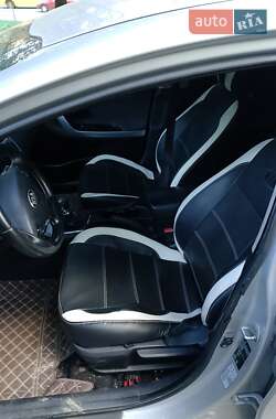 Хетчбек Kia Ceed 2012 в Винниках