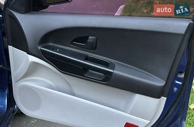 Хетчбек Kia Ceed 2008 в 