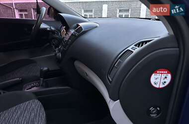 Хетчбек Kia Ceed 2008 в 