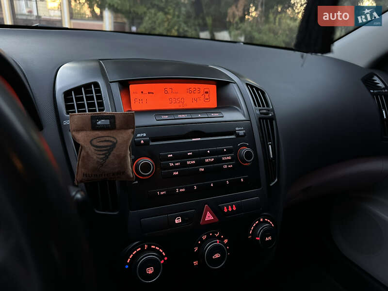 Хетчбек Kia Ceed 2008 в Одесі фото 33 Хетчбек Kia Ceed 2008 в Одесі