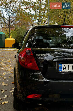 Хетчбек Kia Ceed 2007 в  фото 10 Хетчбек Kia Ceed 2007 в