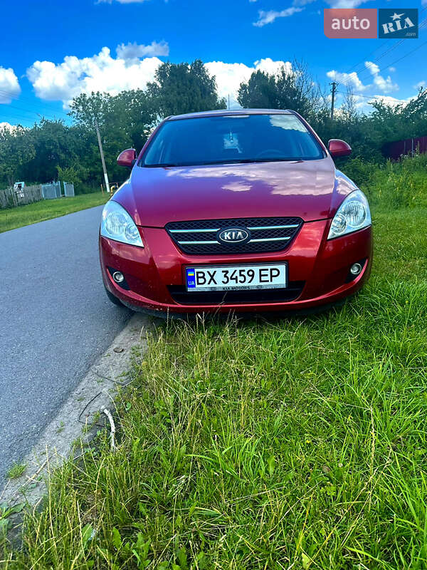 Хетчбек Kia Ceed 2007 в Славуті фото 5 Хетчбек Kia Ceed 2007 в Славуті