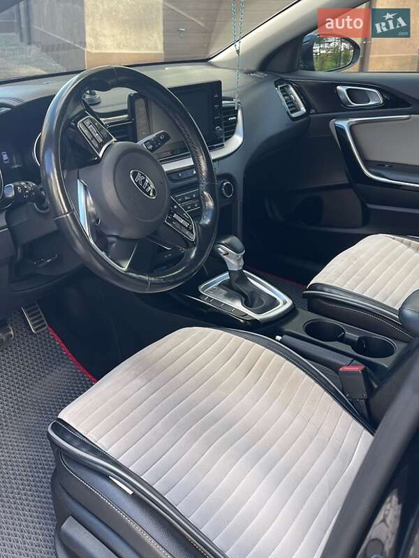 Хэтчбек Kia Ceed 2019 в Ивано-Франковске фото 15 Хэтчбек Kia Ceed 2019 в Ивано-Франковске