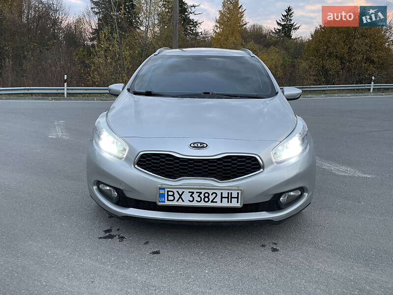 Універсал Kia Ceed 2013 в Хмельницькому фото 22 Універсал Kia Ceed 2013 в Хмельницькому