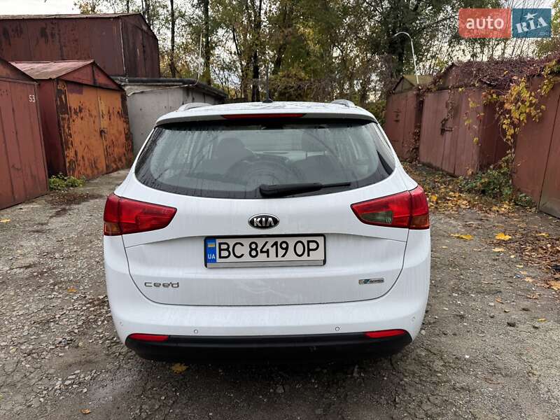 Универсал Kia Ceed 2016 в Днепре