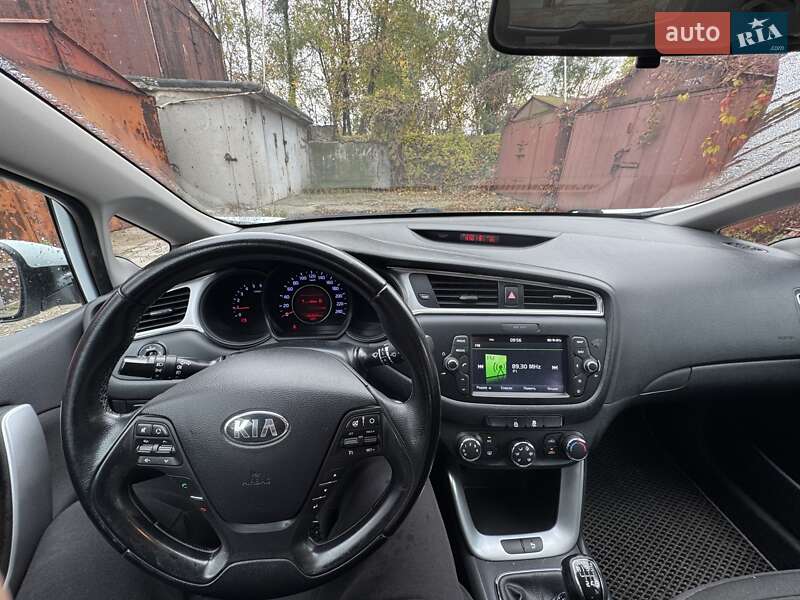 Универсал Kia Ceed 2016 в Днепре