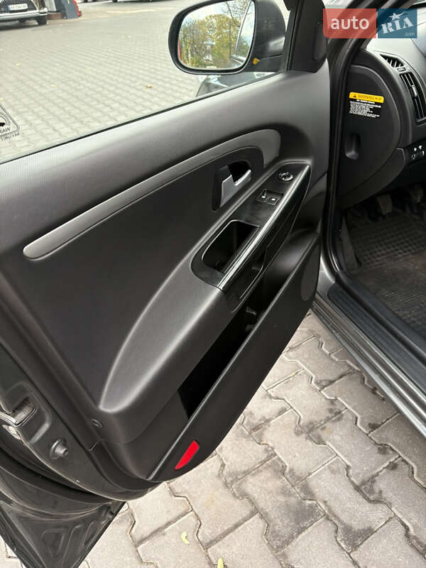 Универсал Kia Ceed 2011 в Киеве фото 7 Универсал Kia Ceed 2011 в Киеве