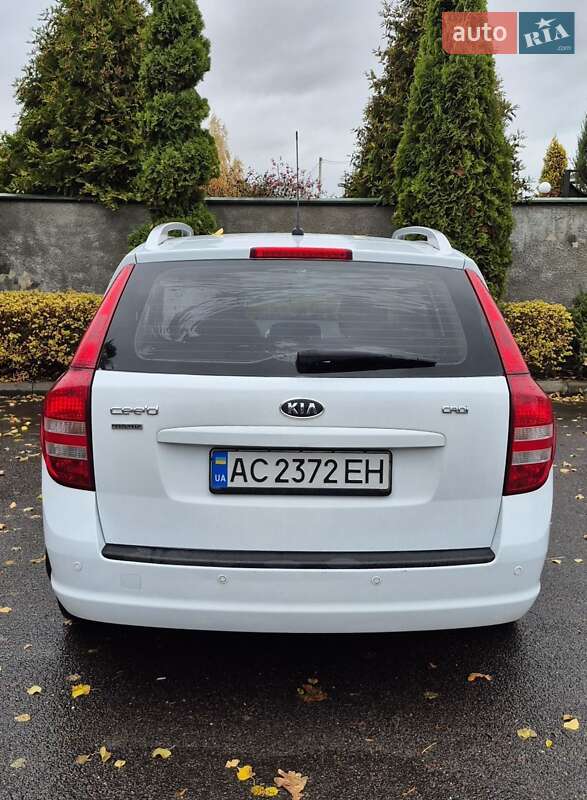 Универсал Kia Ceed 2008 в Луцке фото 10 Универсал Kia Ceed 2008 в Луцке