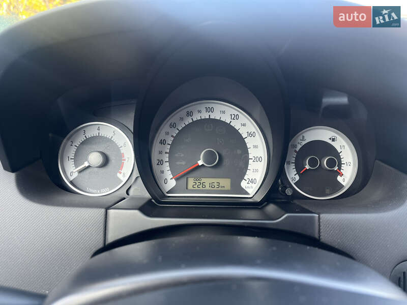 Універсал Kia Ceed 2009 в Охтирці