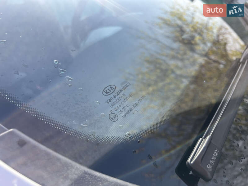 Універсал Kia Ceed 2009 в Охтирці