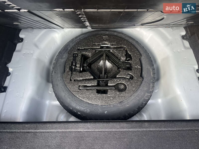 Універсал Kia Ceed 2009 в Охтирці