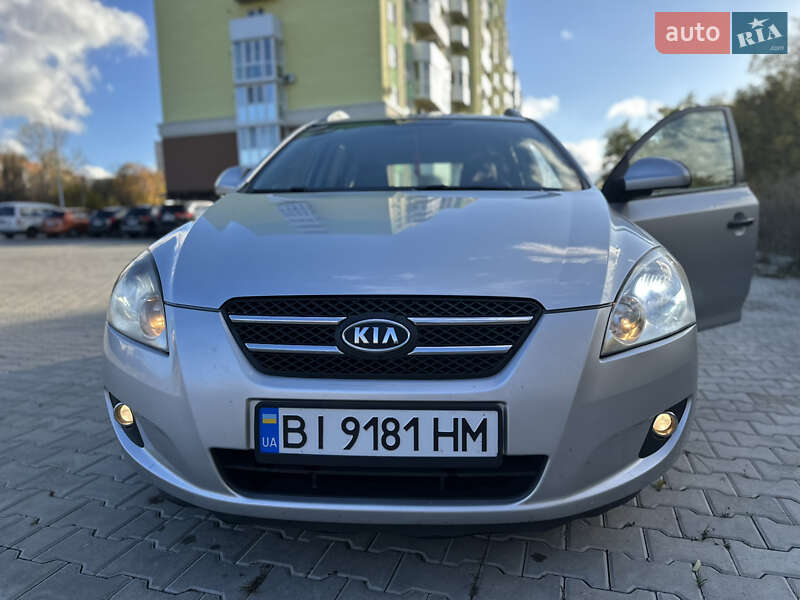 Універсал Kia Ceed 2009 в Полтаві