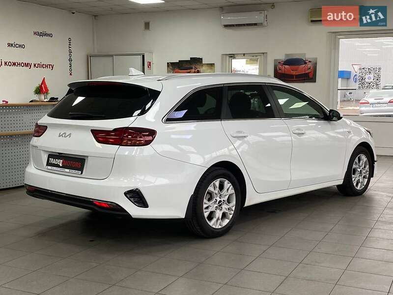 Универсал Kia Ceed 2022 в Киеве фото 13 Универсал Kia Ceed 2022 в Киеве
