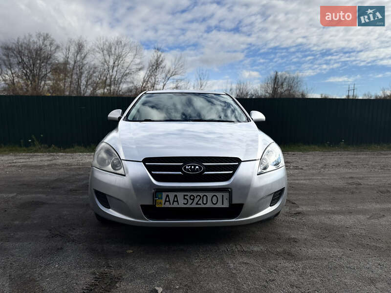 Хэтчбек Kia Ceed 2008 в Павлограде фото 9 Хэтчбек Kia Ceed 2008 в Павлограде