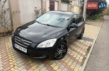 Хетчбек Kia Ceed 2007 в Одесі