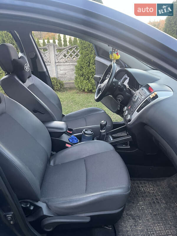 Универсал Kia Ceed 2009 в Львове