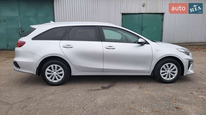 Універсал Kia Ceed 2021 в Києві фото 16 Універсал Kia Ceed 2021 в Києві