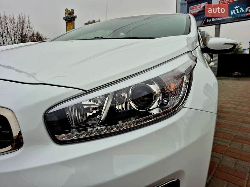 Хэтчбек Kia Ceed 2018 в Киеве