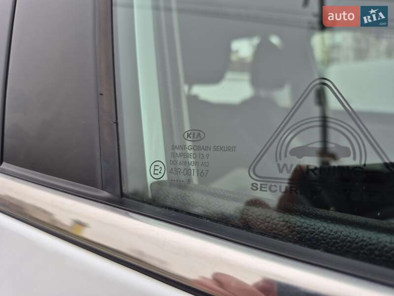 Хэтчбек Kia Ceed 2018 в Киеве