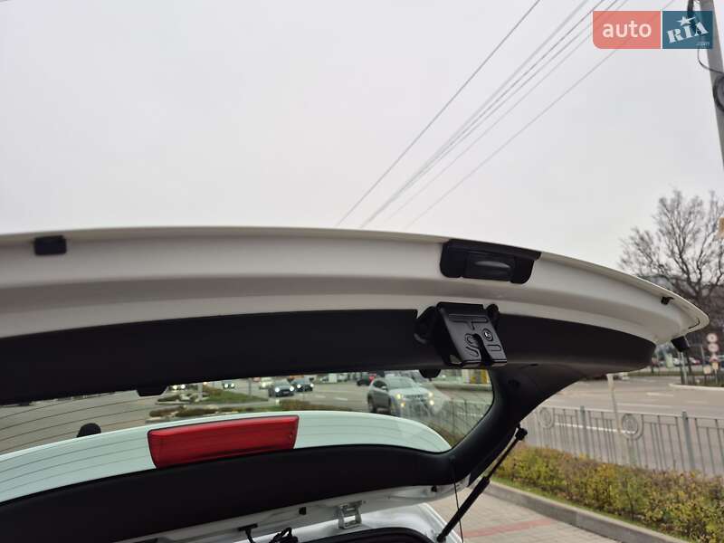 Хэтчбек Kia Ceed 2018 в Киеве