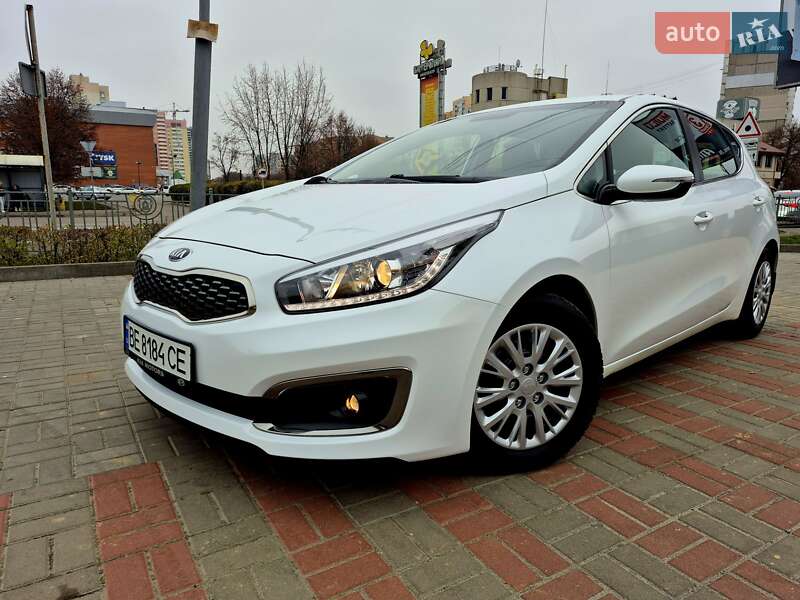 Хэтчбек Kia Ceed 2018 в Киеве
